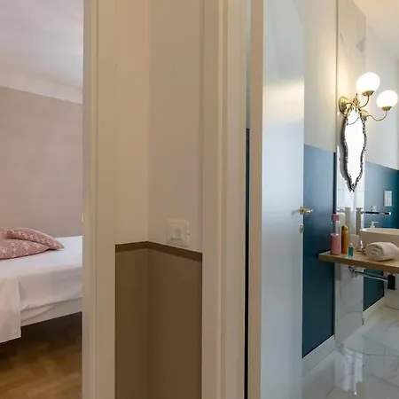 펜션 Liberty Apartment